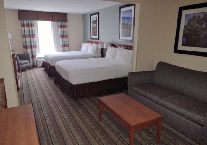 Holiday Inn Express & Suites Salamanca, An Ihg Hotel Екстер'єр фото